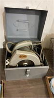 Vintage millers falls Dyno-Mite circular saw in