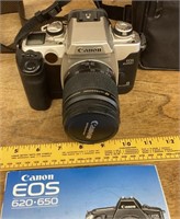 Canon EOS Elan Ii camera with carry case