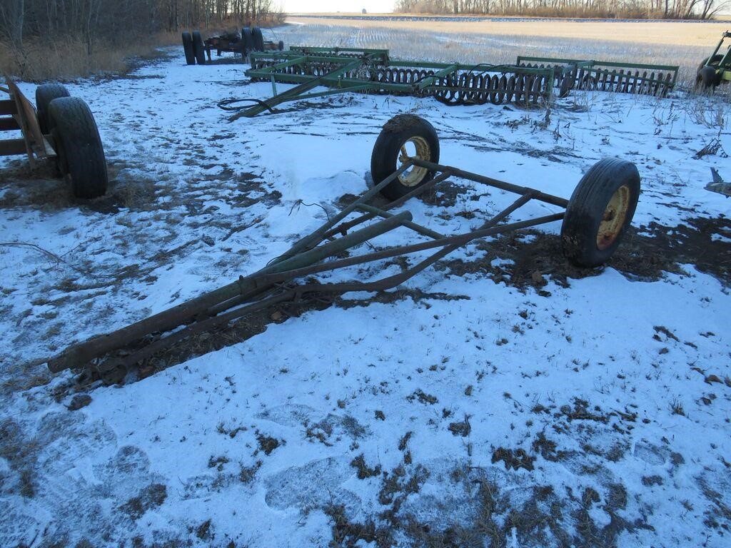 UNDERCARRIAGE FOR A SQUARE BALE ELEVATOR