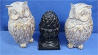 2 Wood/Gilded Owls, Pineapple