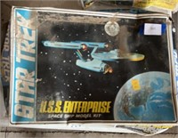 Star Trek USS enterprise space ship model kit