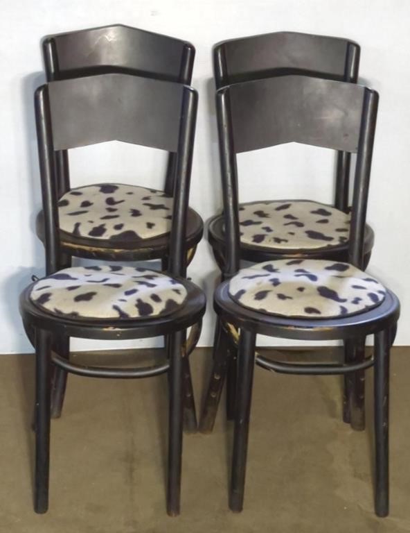 (L) Vtg Brentwood Style Chairs w/ Cow Pattern