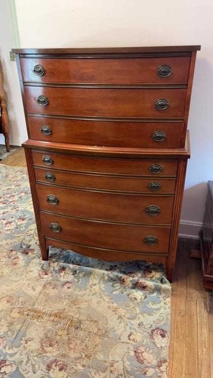 Vintage Dixie chest of drawers. 7 drawer