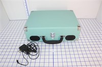 SUITCASE STYLE RECORD PLAYER