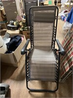 New antigravity chair