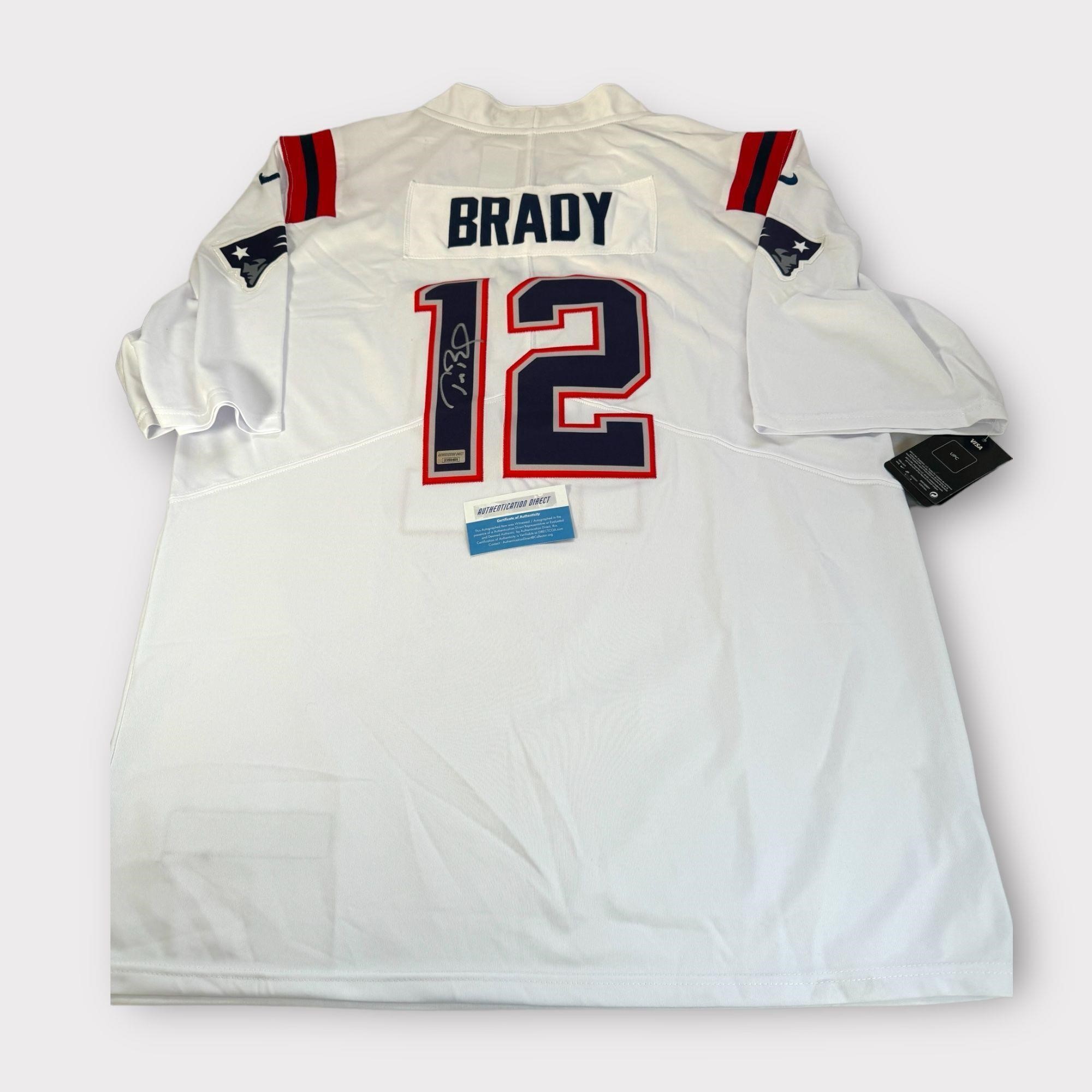 Tom Brady Signed NFL Patriots Jersey With COA RARE