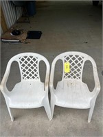 (2) Outdoor Chairs