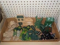 Military plastic landscape pieces