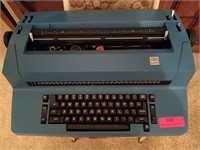 IBM selectric 2 typewriter w/ cover