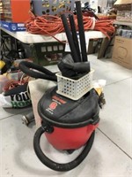 SHOP VAC