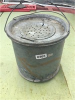Vintage metal minnow bucket