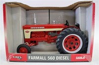 IH MCCORMICK FARMALL 560 DIESEL TRACTOR ERTL 1/16