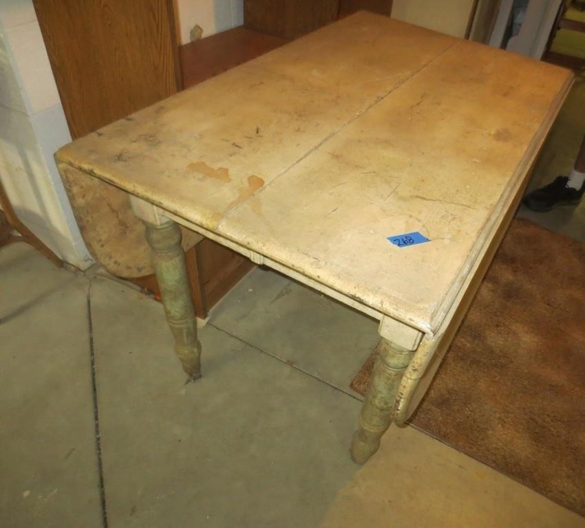 Drop-leaf table