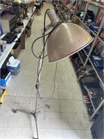 Victor Studio Vintage Lamp on Adjustable Height