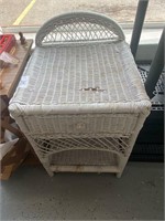 VINTAGE WHITE WICKER DRAWER TABLE