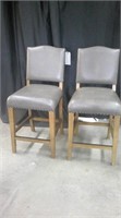 OUTSTANDING PAIR OF BARSTOOLS W/ NAILHEAD TRIM