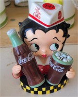 Betty boop salt and pepper shaker