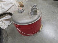 Small metal gas can