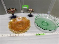 2 Glass bowls and 2 carnival glass pedestal dishes