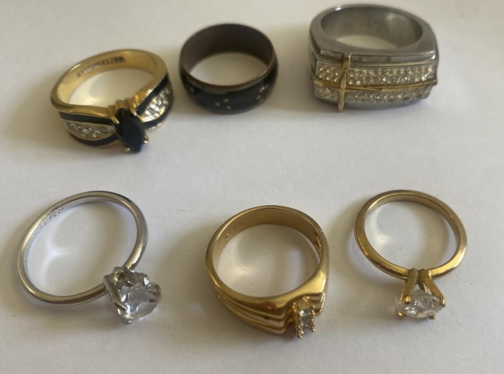 Lot - Misc. Costume Jewelry Rings