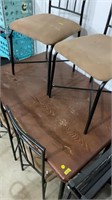 Dinging table and chairs