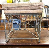 Very nice stool with heavy metal base