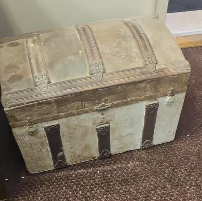 ANTIQUE STEAMER CHEST W/ METAL TRIM