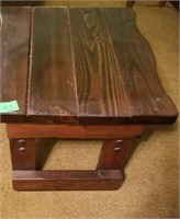 PAIR OF MATCHING WOOD END TABLES