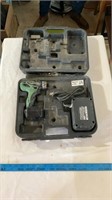 Hitachi cordless driver drill With battery and