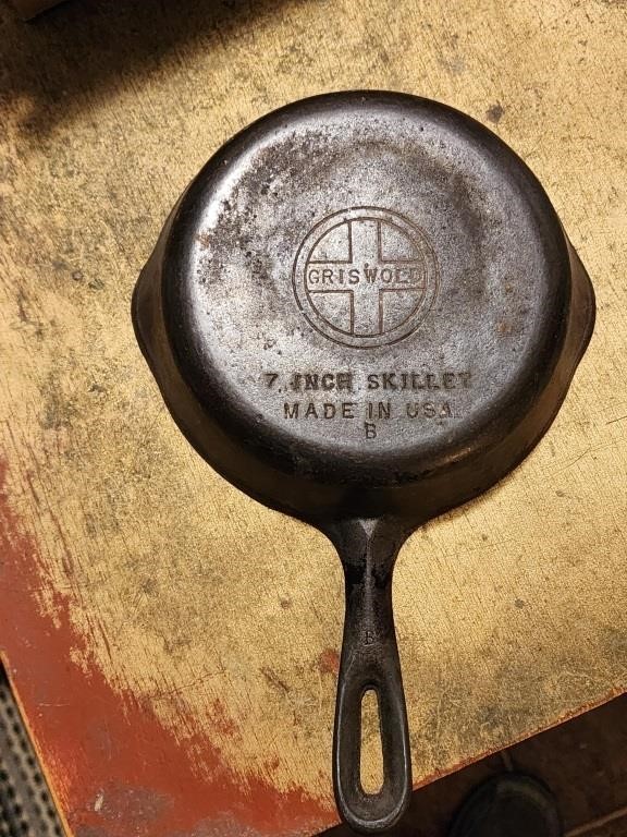 7" Griswold Cast Iron Skillet