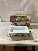 Stoneware Baker with metal stand