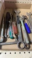 screwdrivers, socket wrench, ratchet