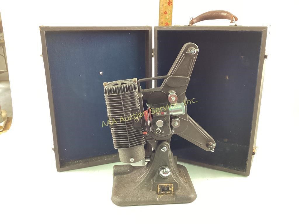 Keystone Model A-8  8mm projector in case
