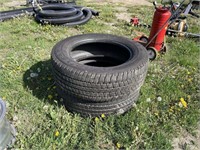 (2) 265/60/20 Tires
