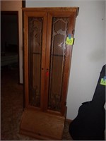 2 Door Gun Case with Glass Doors