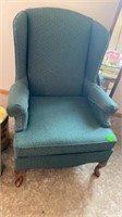 HIGH BACK COMFY PADDED CHAIR