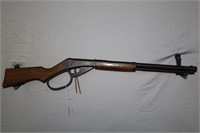 DAISY MODEL 40 RED RYDER CARBINE LEVER ACTION BB