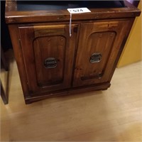 2 Door Stand