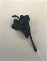 Antique Unmarked Metal Leaf Hat Pin