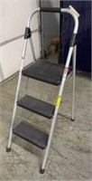 Werner folding step ladder
