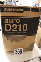 (1) Samson Auro D210 Two Way Active Loud Speaker