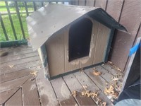 4'.5"  X 3'.5"  custom made dog house