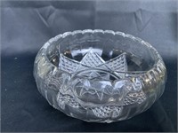 Round Pressed Glass Bowl 6-1/2''