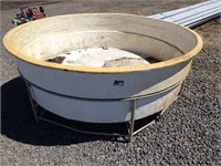 7' Diameter Fiberglass Stock Tank