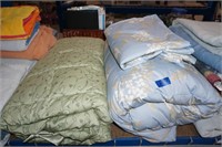 2 Full Size Comforters & Pillow Shams