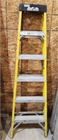 6- Fibreglass Step Ladder