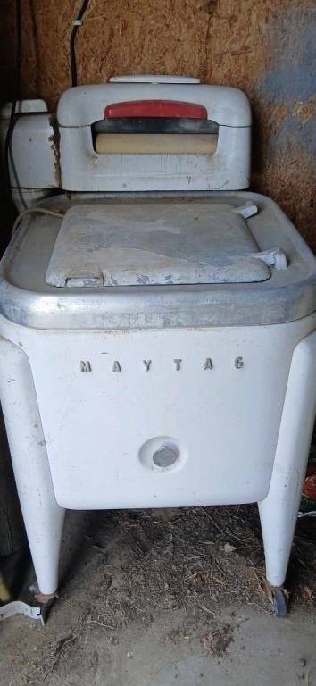 Maytag wringer washer