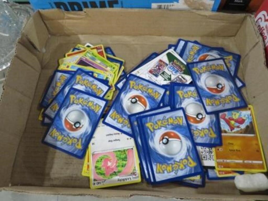 COLL OF POKEMON CARDS