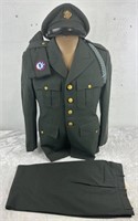 US Army Staff Sergeants Uniform