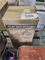 flat mop bucket